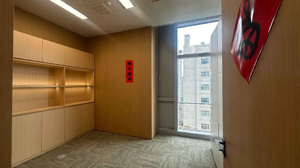 399㎡精装修办公室出租